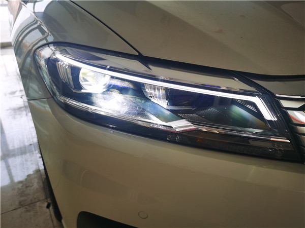 太原改灯大众朗逸plus大灯改装欧司朗cbiled双光透镜