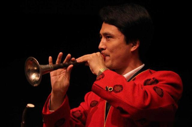 唢呐和二胡哪个易学