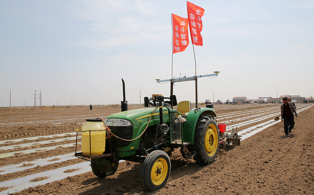 解锁种地新姿势——北斗智慧助力智能农机现场纪实