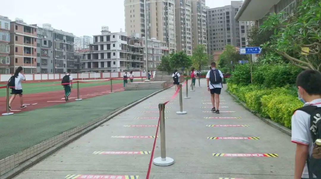 复学如期而至学子扬帆起航安溪县第十小学复学第一天实况