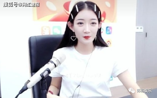 小伊伊昔日不雅照曝光辛巴真的很忙初瑞雪心疼辛巴拿命在工作