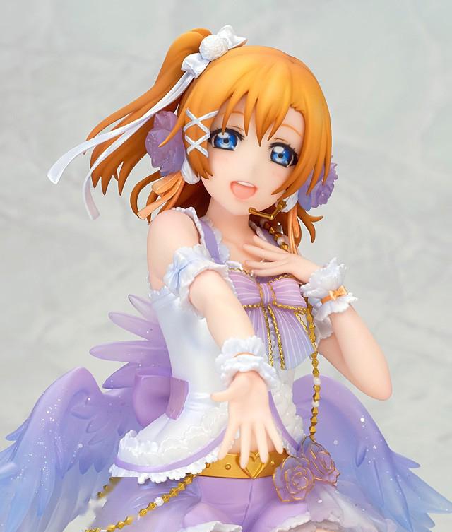 alter「love live!」高坂穗乃果 白色情人节篇1:7比例手办