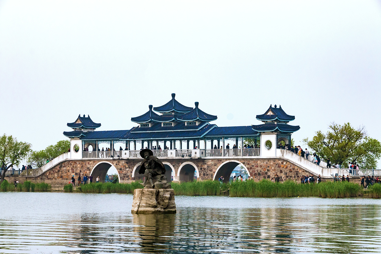 我国"底气十足"的城市,虽然身处二线行列,却敢与新一线比经济_无锡市