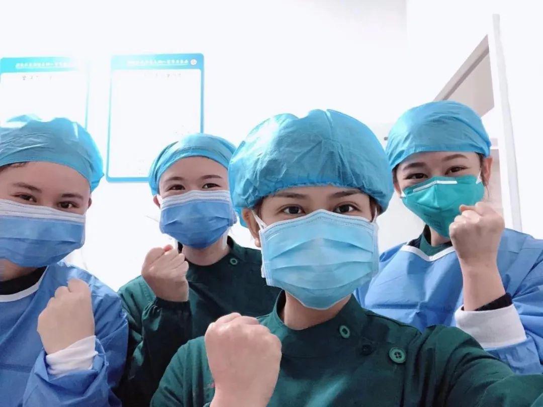 护士节特刊致敬护士队伍携手战胜疫情