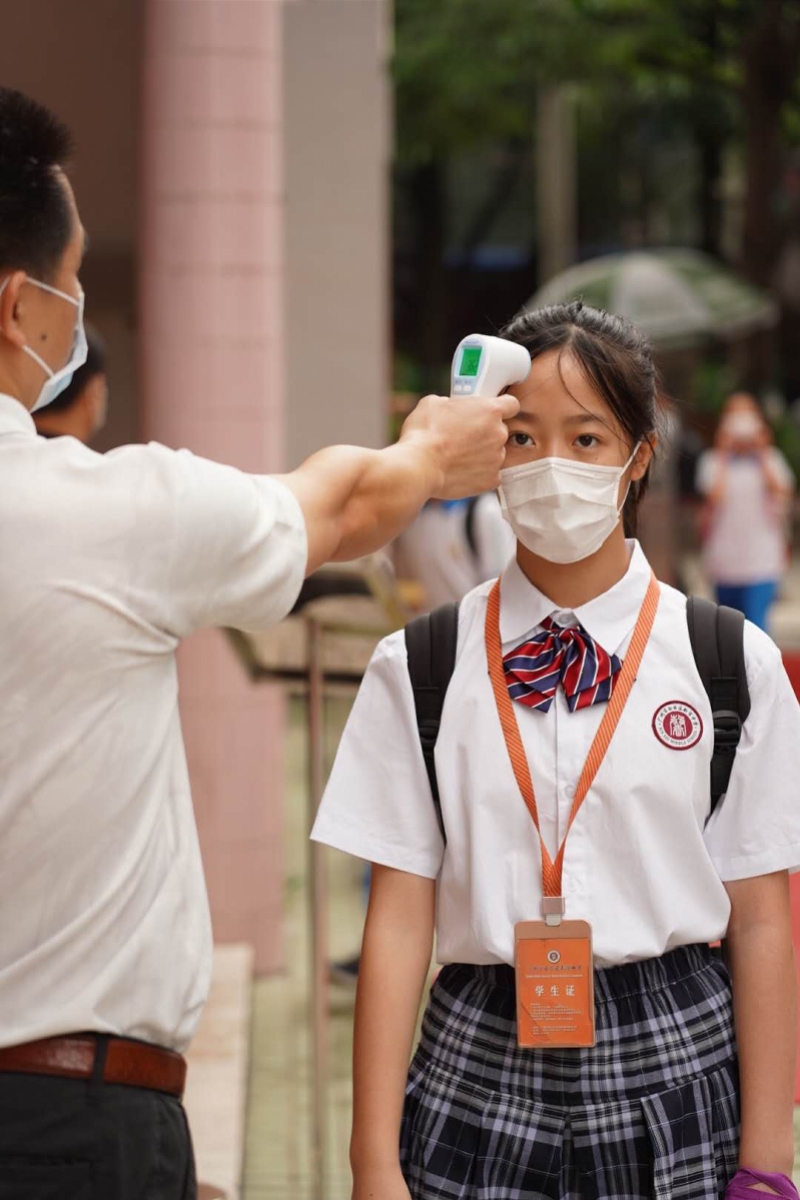 广州市白云区新市中学抗疫复学第一课开讲啦