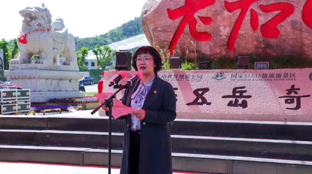 ▼县委常委,副县长王琳同志致辞▼表彰大会现场5月12日上午,在栾川县