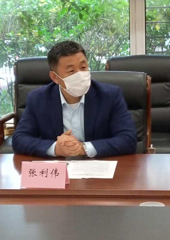 市群团组织综合服务中心副主任张利伟表示,这些凝聚着城市对抗击疫情