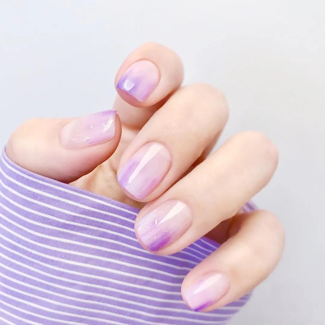 今年夏天最流行的5大美甲色!