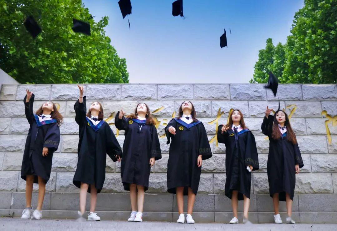 征集期待你们的云毕业照用ps定格你的青春