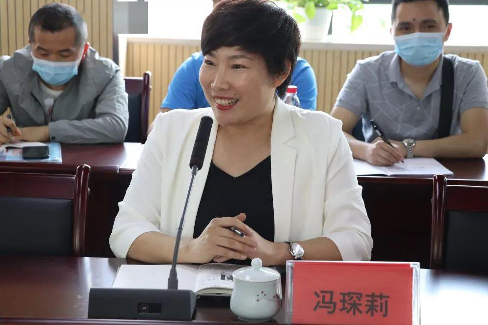 江南实验学校校长金晓东,闻涛中学校长梁锦芳,滨和中学校长毛满红