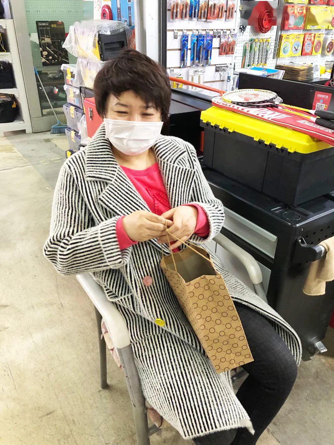 李新革李卫东李佩郎素丽金小东黄祥胡杏芬韩巍高艳东方斌范劭芳陈仪陈