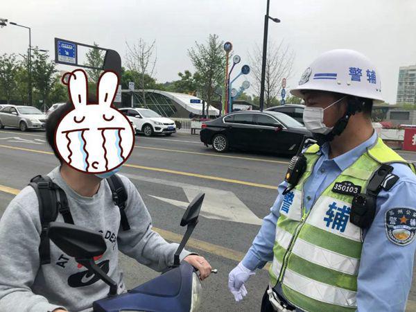 蘇州超八成市民不戴頭盔警察蜀黍怕麻煩還是怕事故