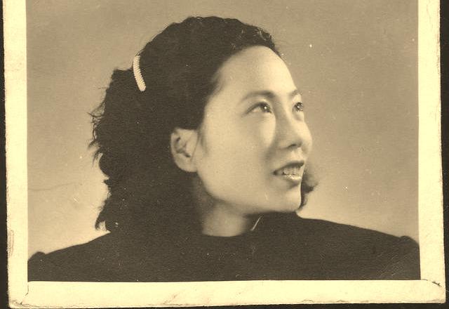 潜伏大陆30年的绝色特工:嫁农民老头生8子,身份暴露被无罪释放_张春莲