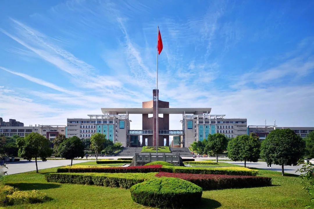 今夜一起点亮西法大