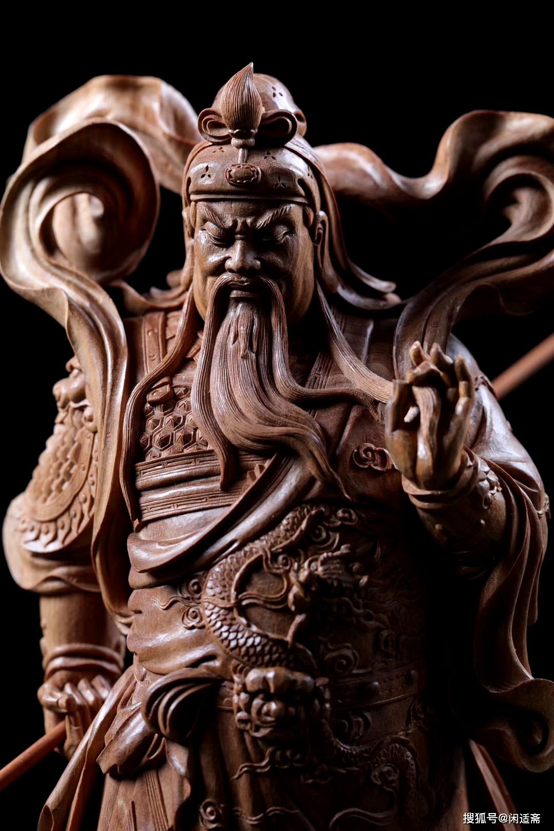 原创名家雕刻老山檀香关公木雕摆件