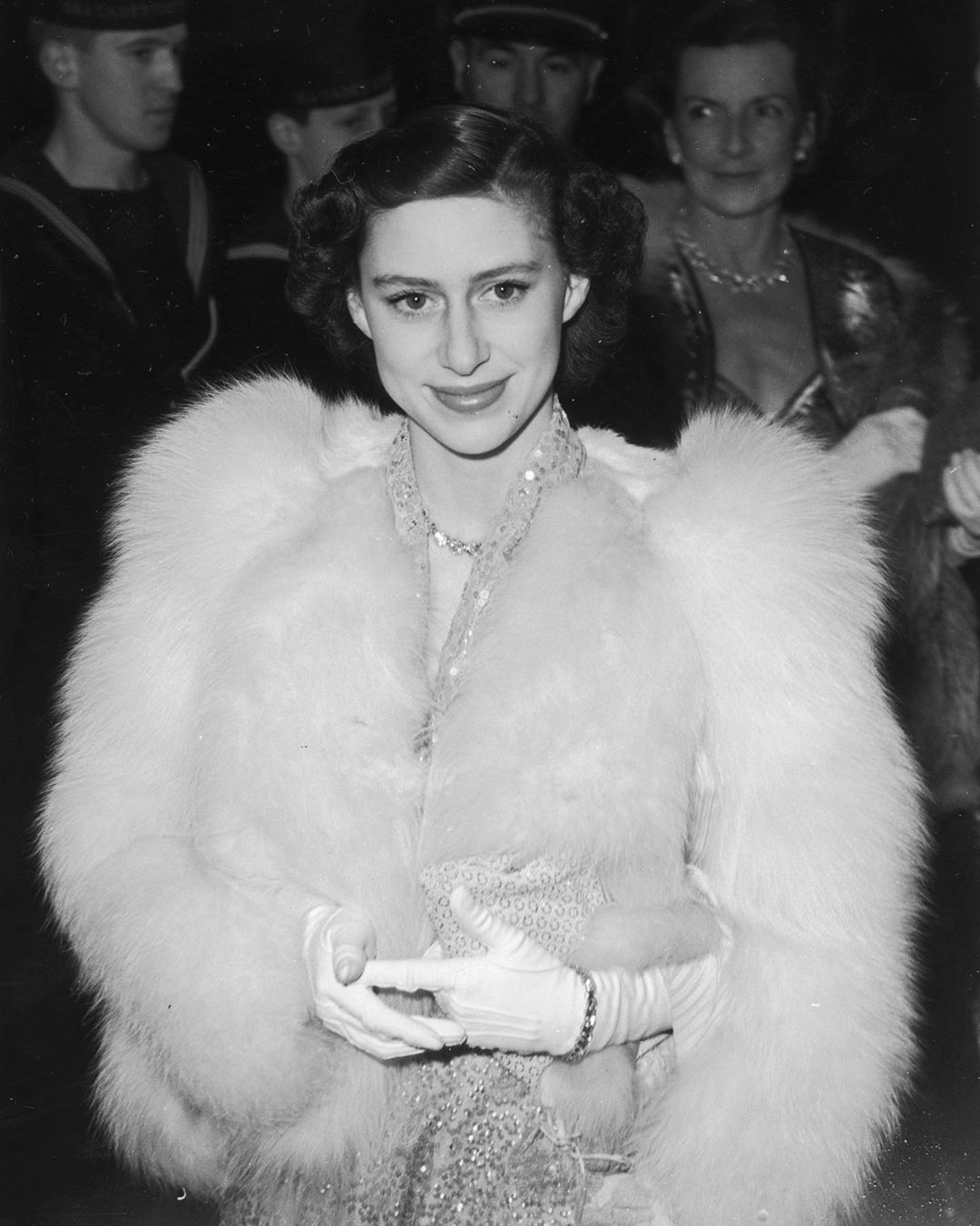 原创她是英国女王最宠爱的妹妹玛格丽特公主年轻时承包了王室颜值