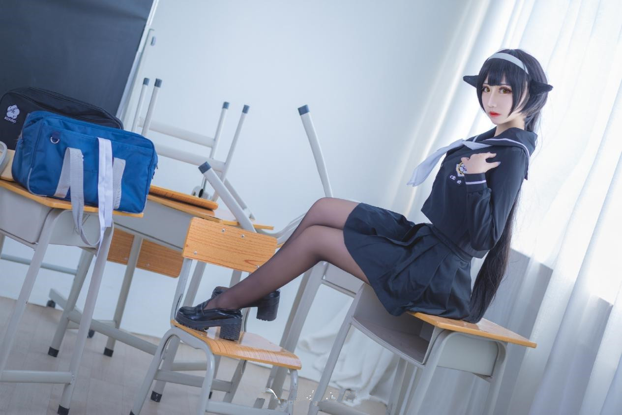 原创acg最靓cos第28期水手服一键切换赛车服绝美舰娘来袭