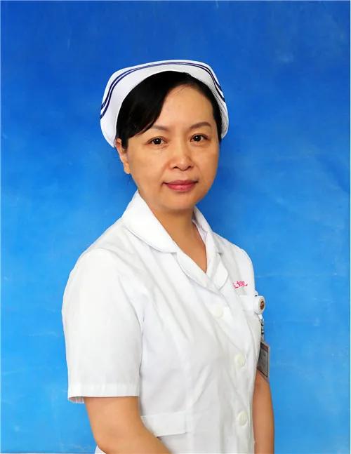 郑晓龙的护士老婆图片