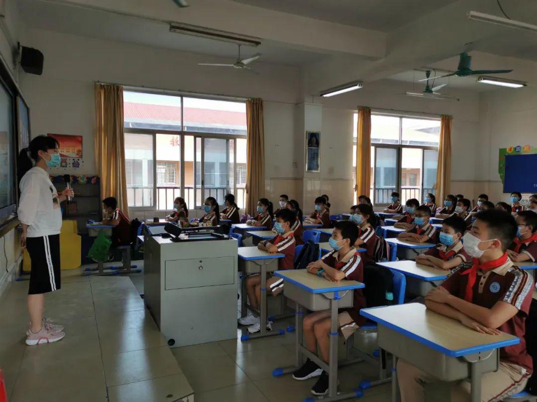 茶菁中心亲爱的同学们好久不见茶山镇中心小学五六年级学生返校简报