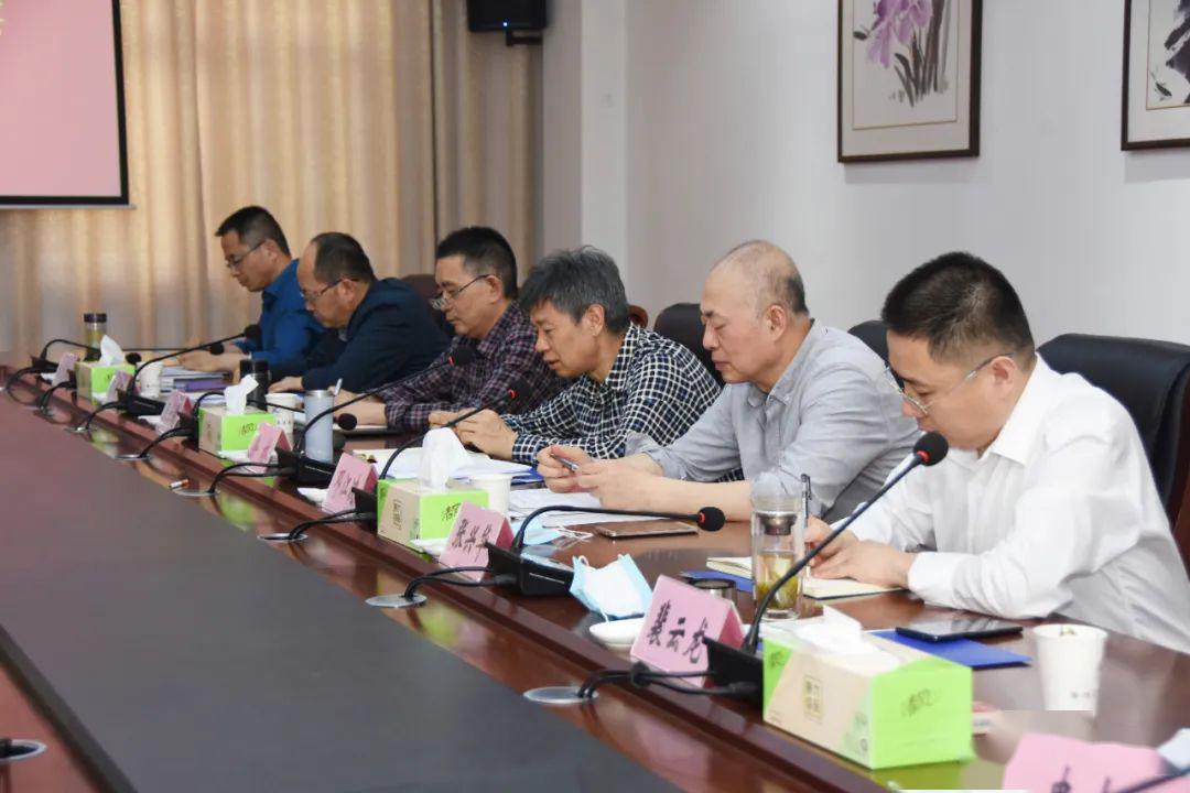 江苏煤监局副局长徐林带队到矿开展煤矿雨季三防水害防治矿领导带班下