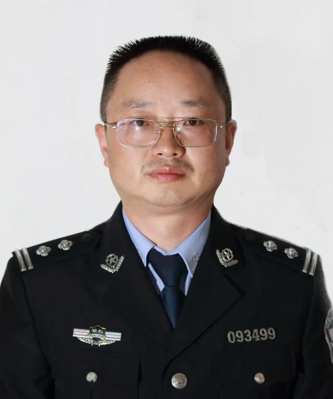 s黄梅县公安局杨平简历图文话题讨论