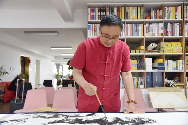 山性即我性,山情即我情——书画家葛福柱做客江苏之声会客厅