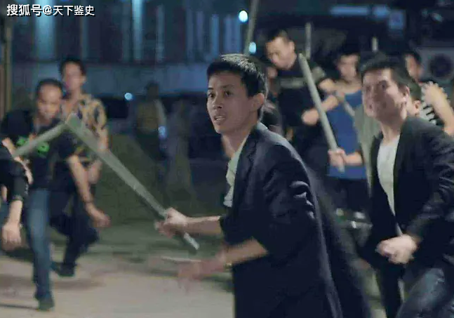 原创他曾是东北乔四的王牌打手,风光之后,如今成为拾荒老人