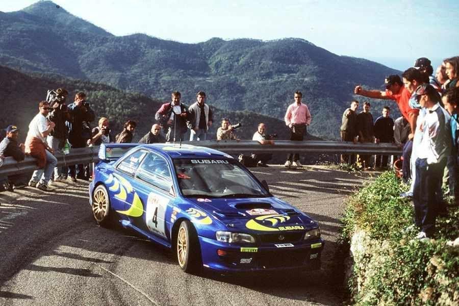 今天我们就看看对家斯巴鲁翼豹subaru impreza gc8 wrc拉力车的魅力