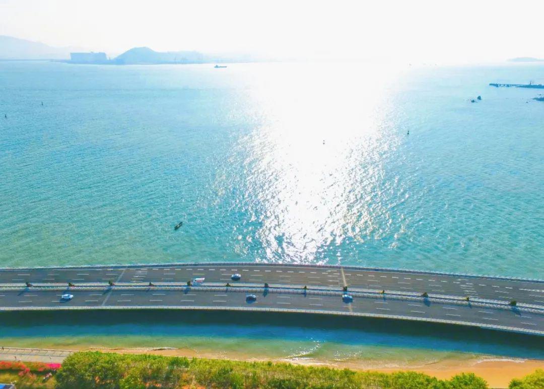 五月的厦门一起去高崎海堤寻找星辰大海