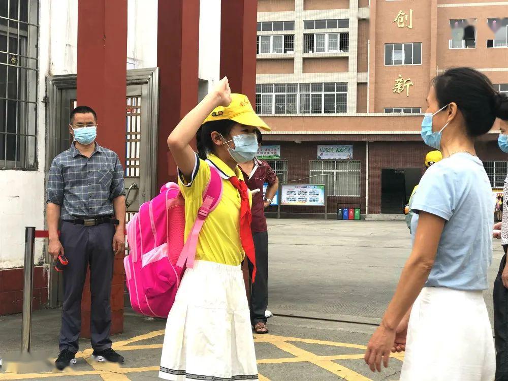 直击大余各学校返校复课第一天!