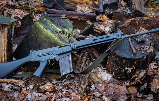 原创堪比西方国家的akmfn公司的fal步枪到底有什么魅力