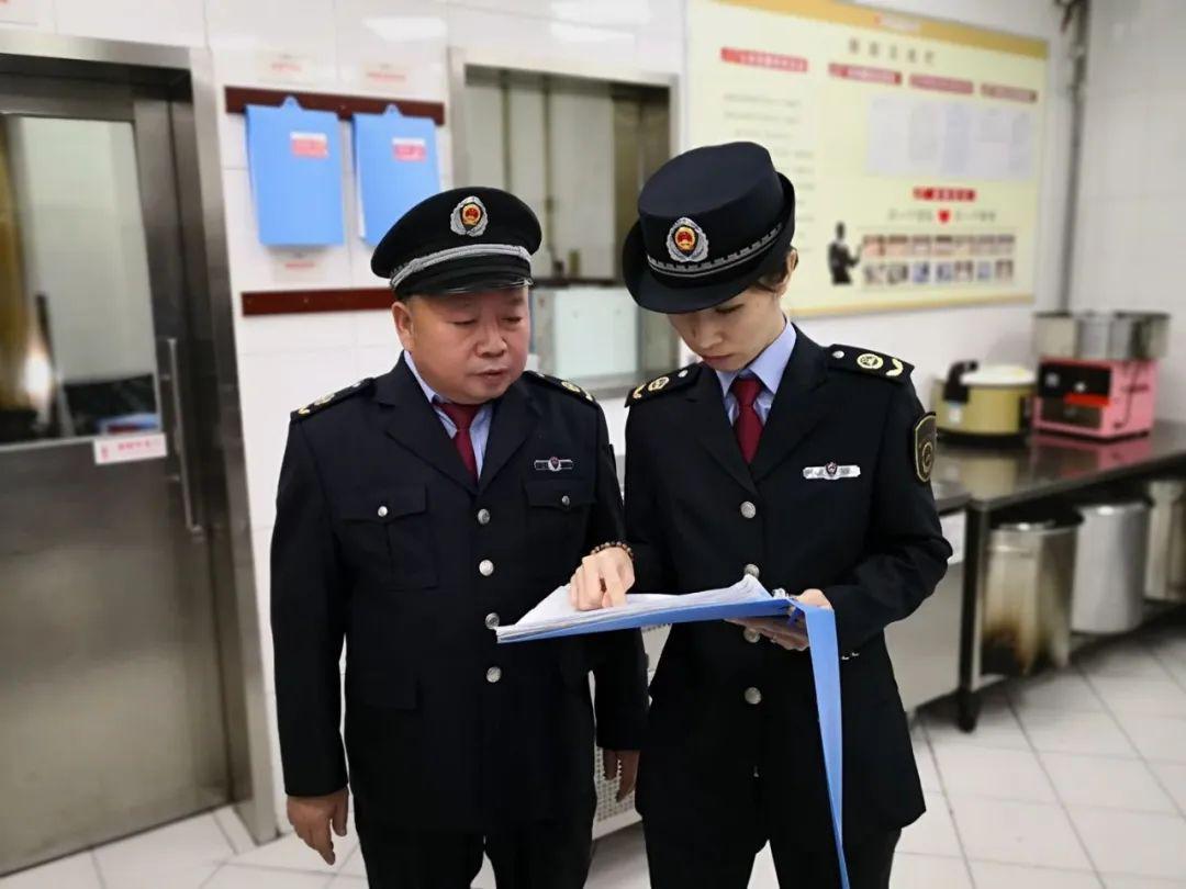 锡市市场监督管理局全力以赴做好两会期间食品安全保障工作