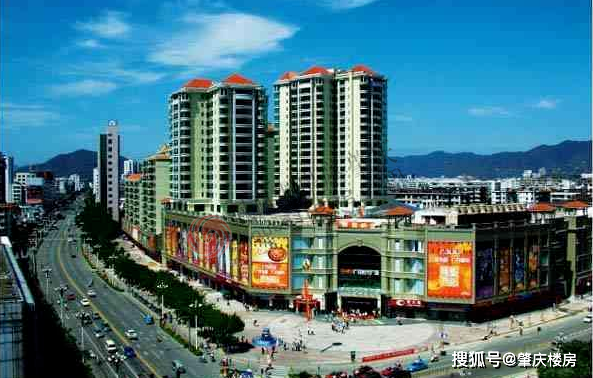 城东板块成主战场肇庆三大商圈争雄谁主沉浮