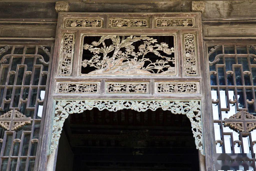 最具代表性的民间艺术从王家大院看我国传统木雕艺术的魅力