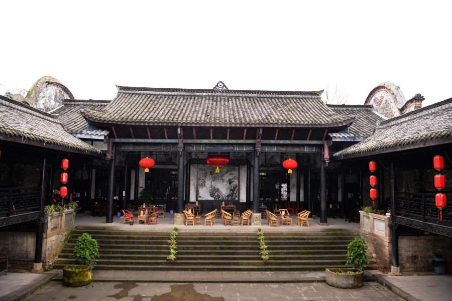 恩阳万寿宫,又名江西会馆,位于巴中市恩阳区文治街道万寿街36号.