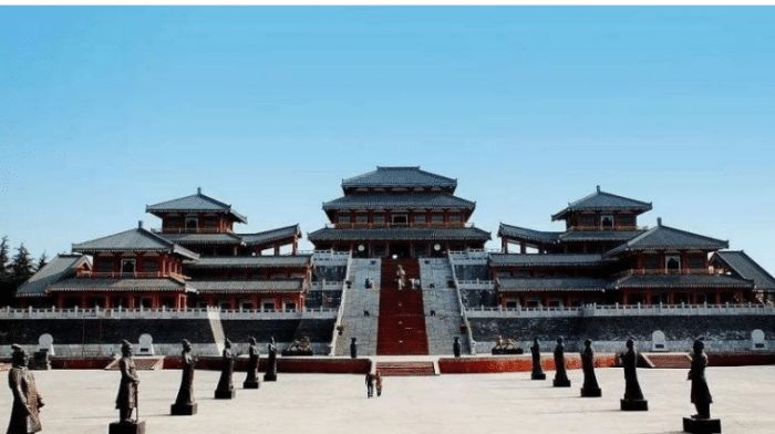 秦国统一后,六国对秦没有归属感,而且秦国对六国的控制力不够