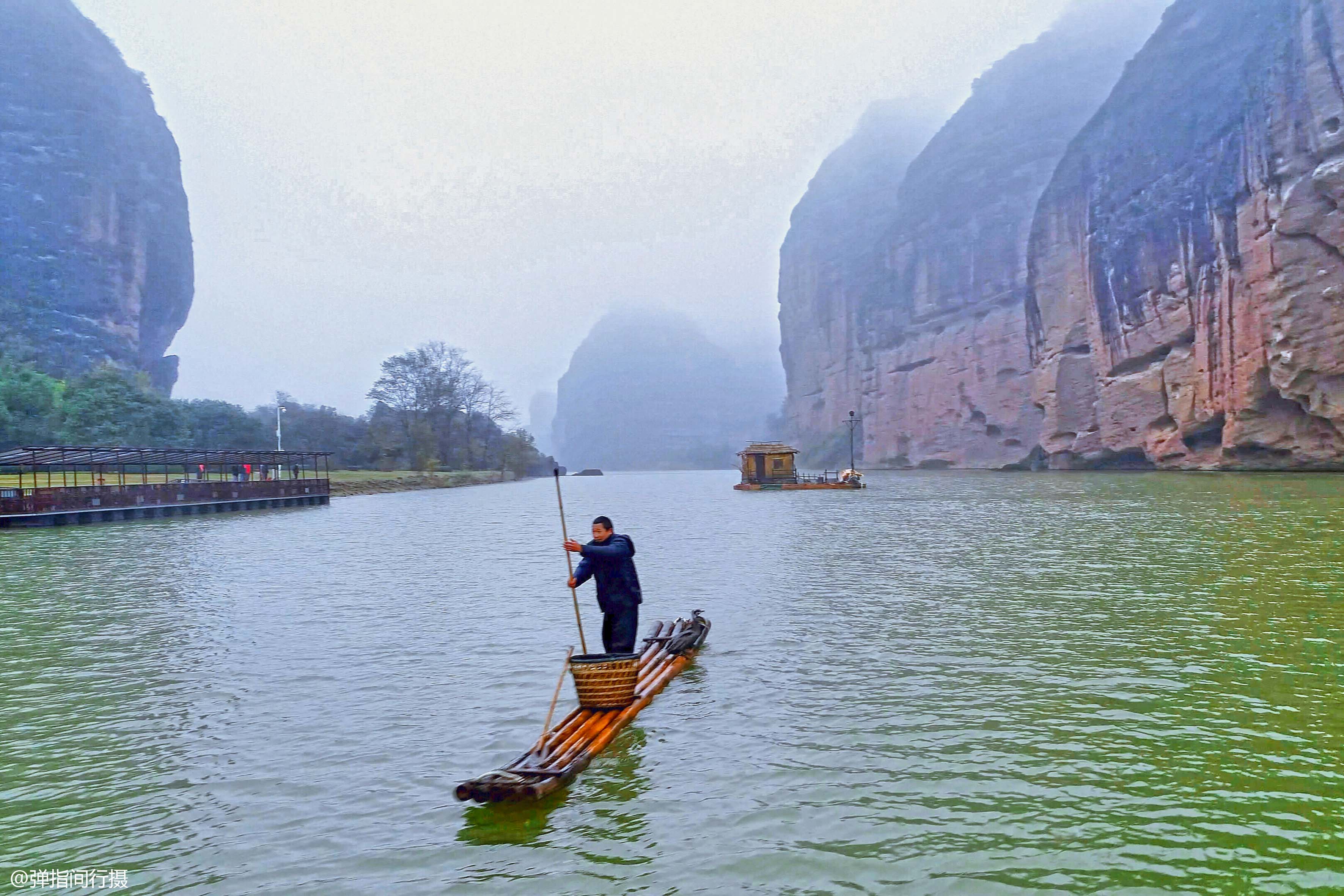 江西鷹潭龍虎山,是我國著名的道教發祥地,而通常道教聖地基本都是坐擁