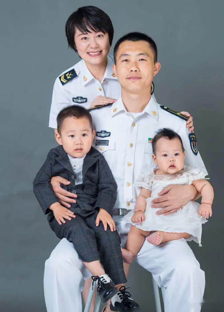 特别放送为女兵妈妈转发对小军娃的祝福