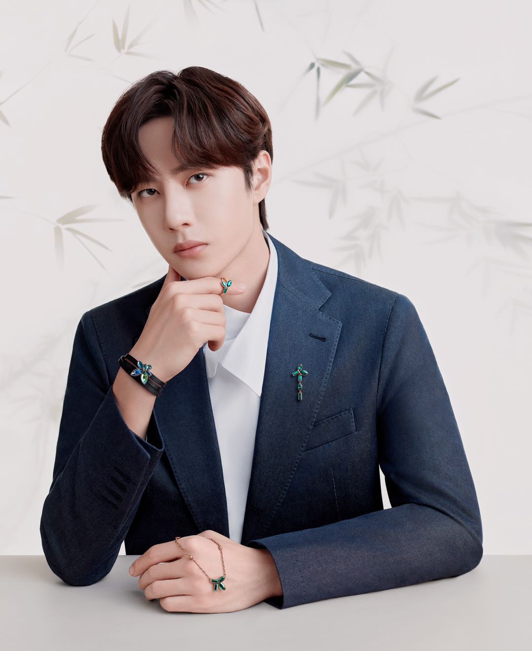 王一博海报同款atelier swarovski by susan rockefeller系列