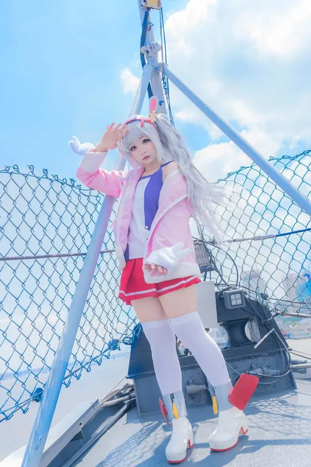 cos正片碧蓝航线拉菲这样的小姐姐太可爱了