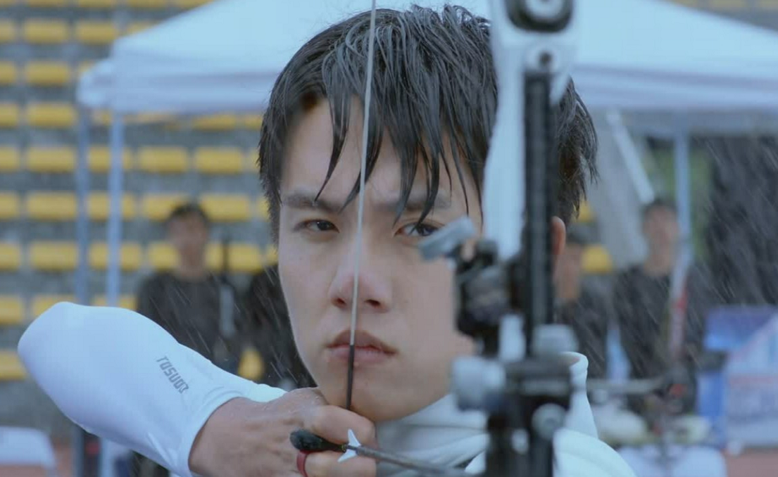 全世界最好的你是认真起来的张耀