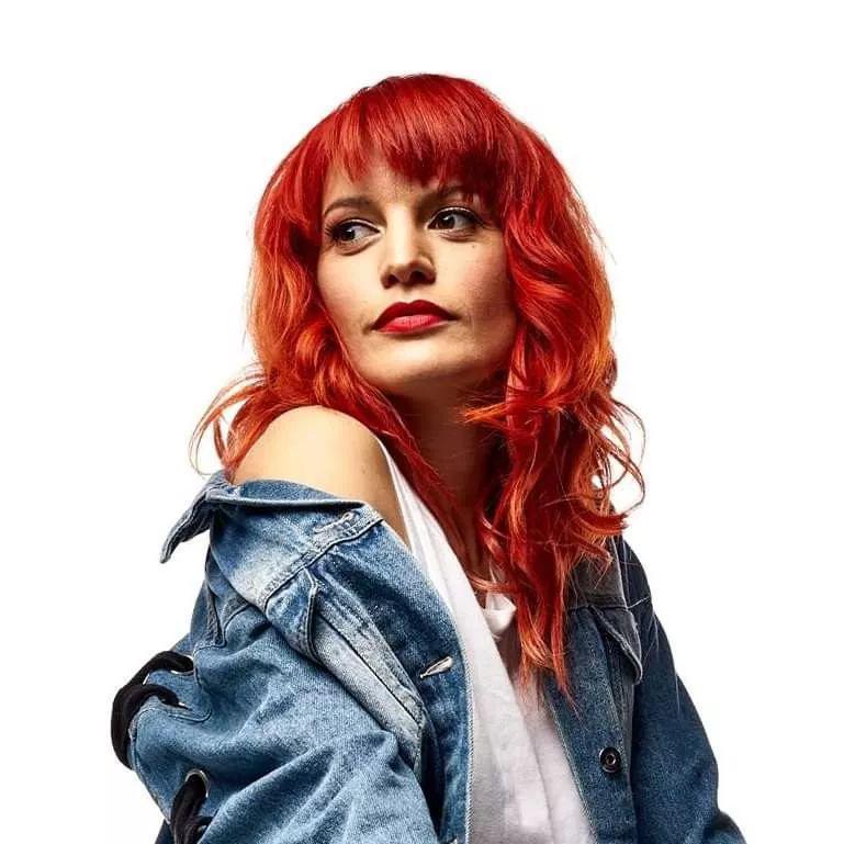 智利歌手西蒙妮翻唱林明美情歌"my time to be a star".