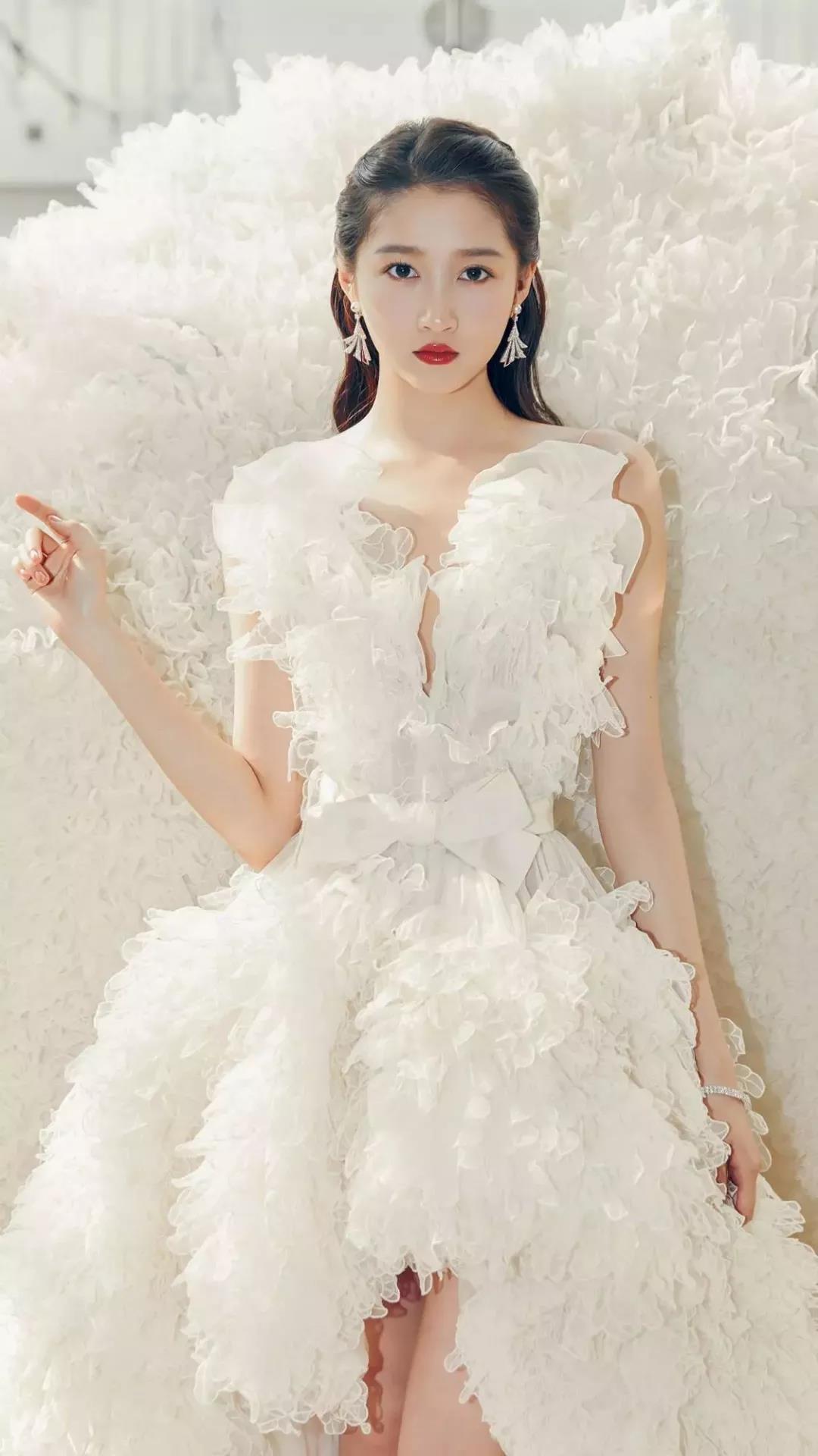 粉丝求图赵小棠刘雨昕关晓彤宋雨琦杨颖林彦俊壁纸