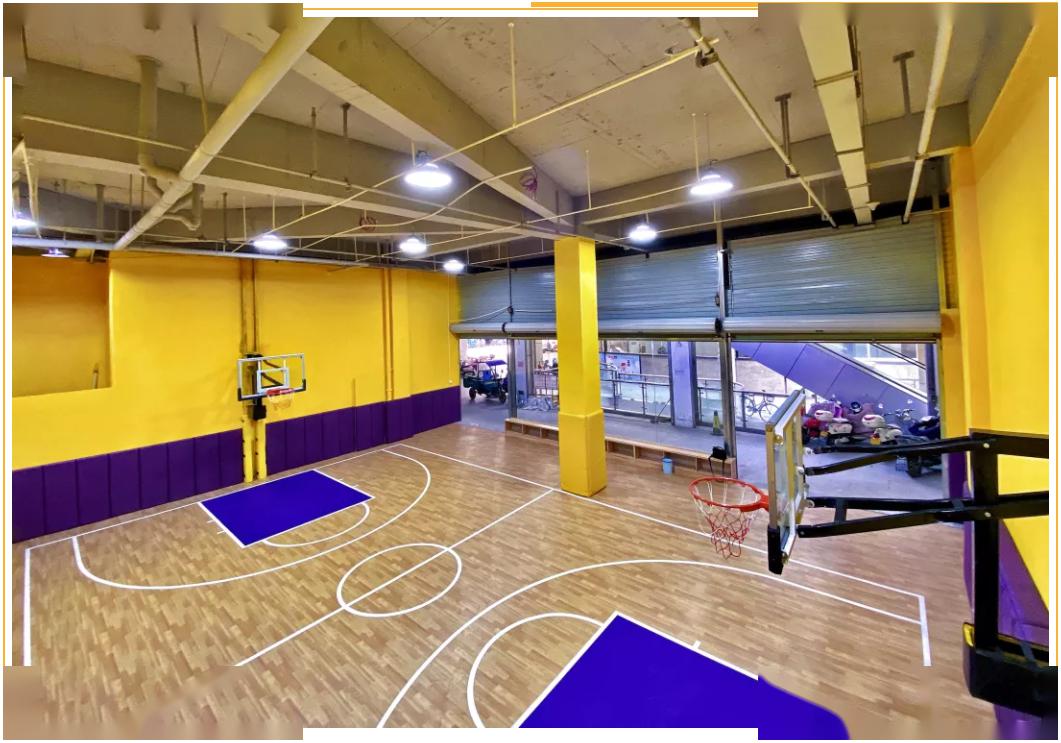 全新室内运动场馆课程安排会员制收费■■■篮球是团队运动孩子