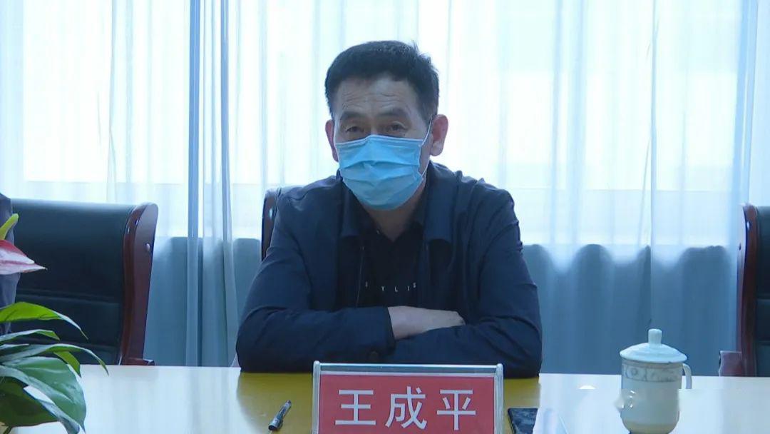 在第109个国际护士节来临之际,5月12日下午,副县长王成平同志,县卫健