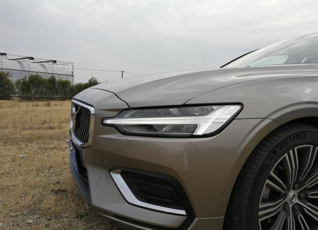 提新款沃尔沃s60 t4 智逸豪华版,用车4个月,车主感到有些后悔