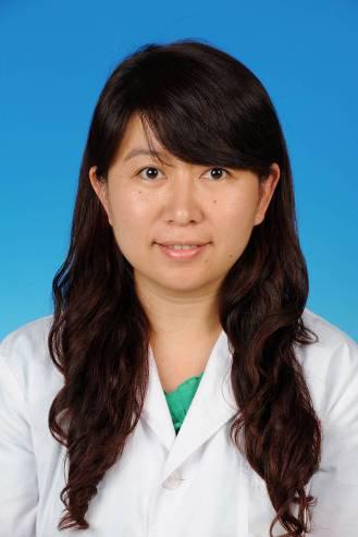 李晶副主任医师毕业于福建中医药大学,广西中医药学会儿科专业委员会