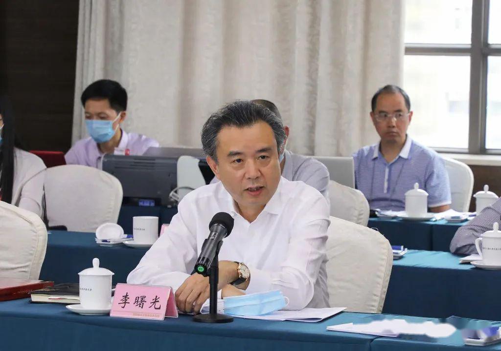 李曙光唱好成渝双城记抢抓新机遇推进新发展