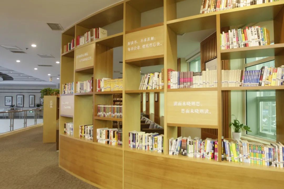 诸城职工 工会邀您一起"约读",享电子"职工书屋"免费阅读福利_建 
