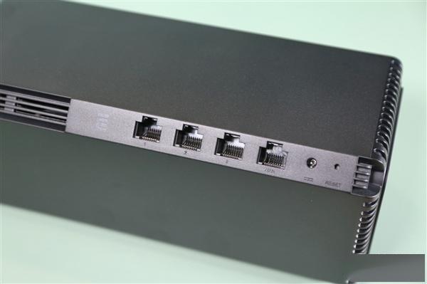 299元性价比杀手小米wifi6路由器ax1800拆解图赏